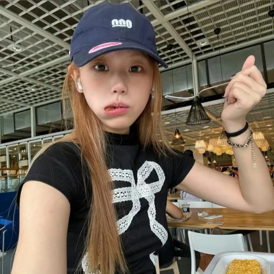 春泛桃花源